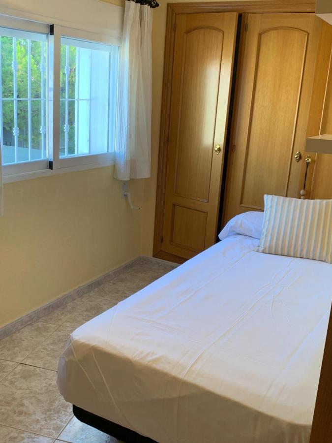 Agradable Adosado 3 Plantas Altea Villa Buitenkant foto